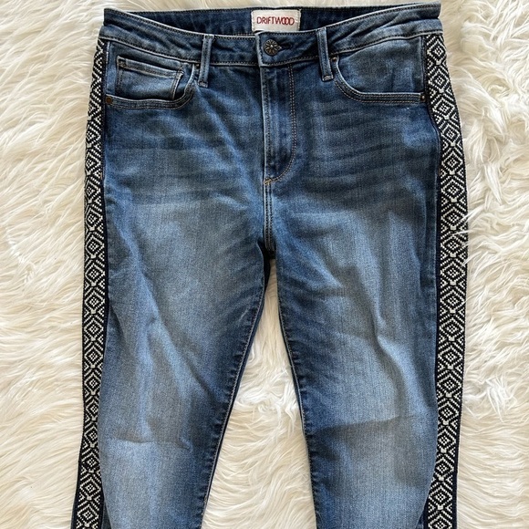 Driftwood Jackie High Rise Skinny Embroidered Jeans - Picture 3 of 7